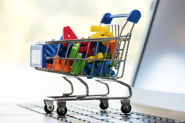 shopify店铺装修界面能调中文嘛